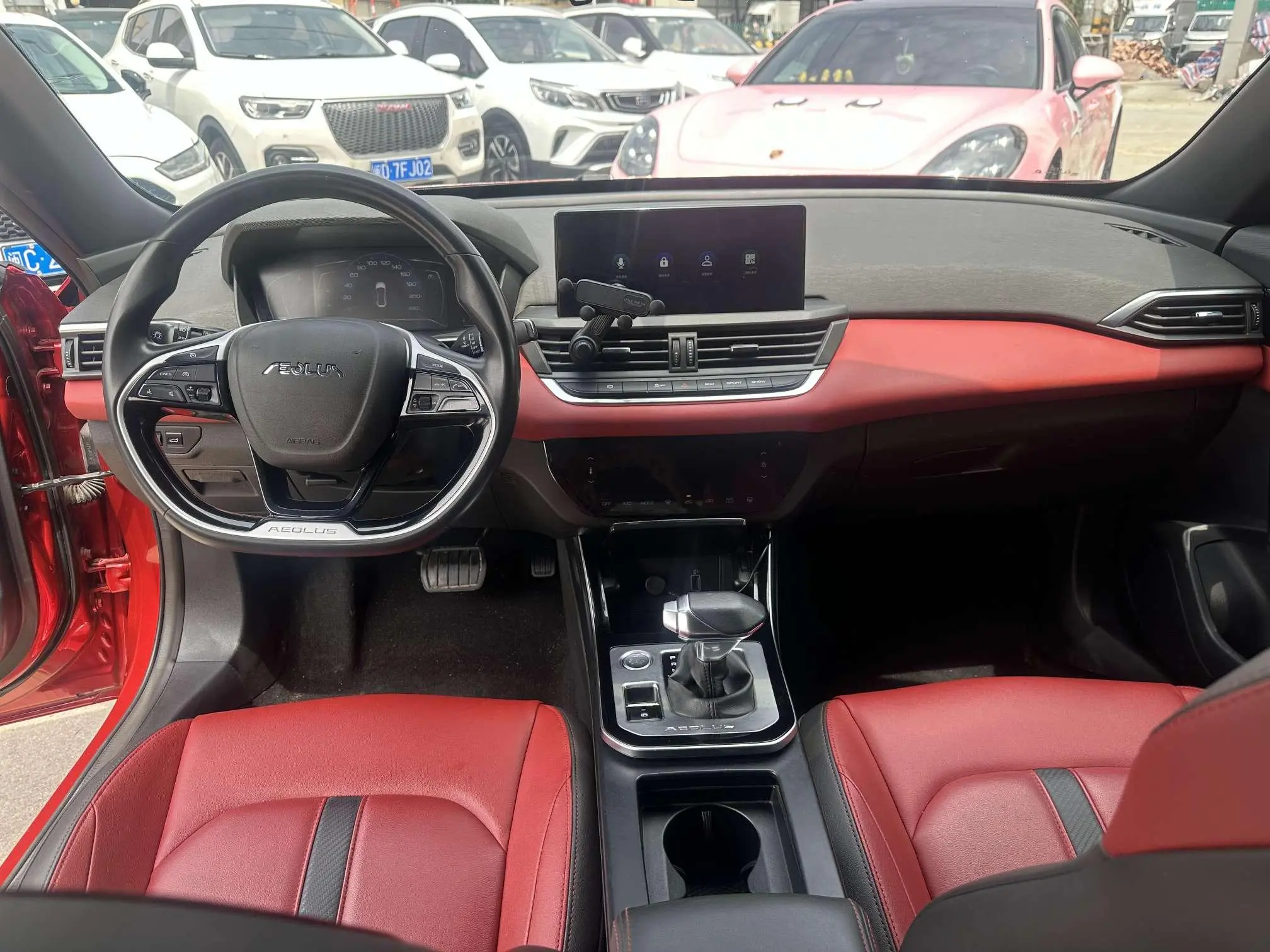 Dongfeng Fengshen Yi Hyun 230T automatic dazzling Track Rider Version