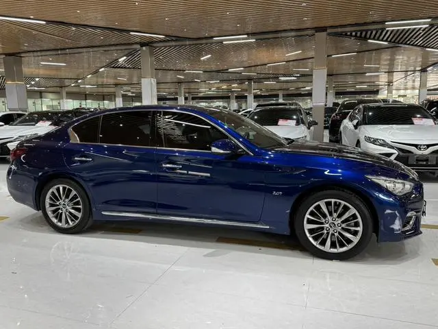 Infiniti Infiniti Q50L 2.0T Premium Version Country VI