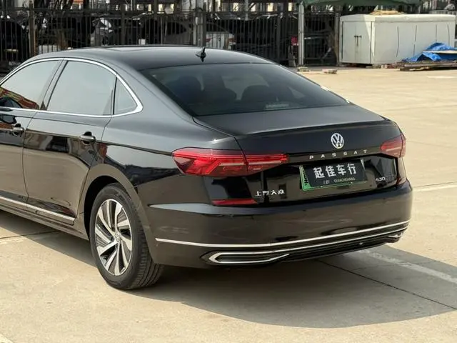 Volkswagen Passat PHEV 430PHEV Hybrid Elite Edition