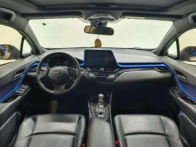 TOYOTA Toyota C-HR 2.0L Leading version