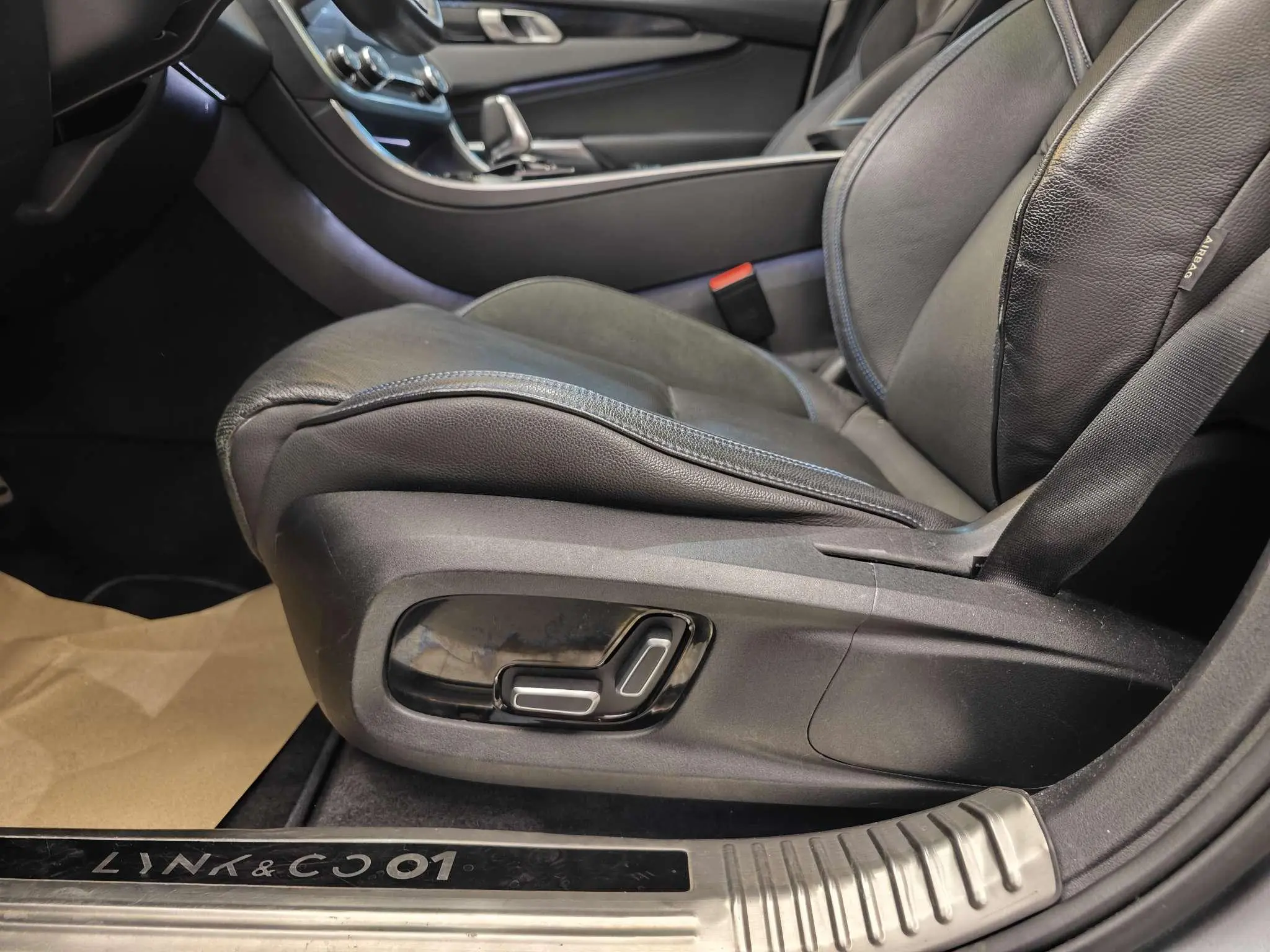 LYNK & CO Lynk &Co. 01 EM-P 1.5T Jinguo V