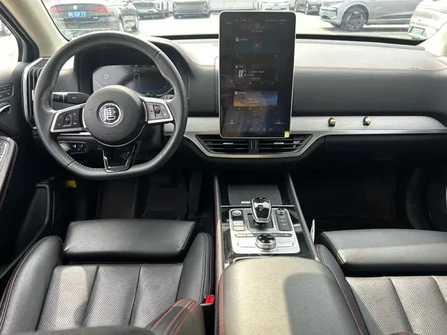 BYD Tang DM DM 2.0T full-time four-wheel drive Zhilian Genesis Edition 7-seater country VI