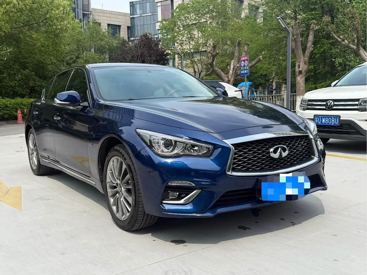 Infiniti Infiniti Q50L 2.0T Premium Version Country VI