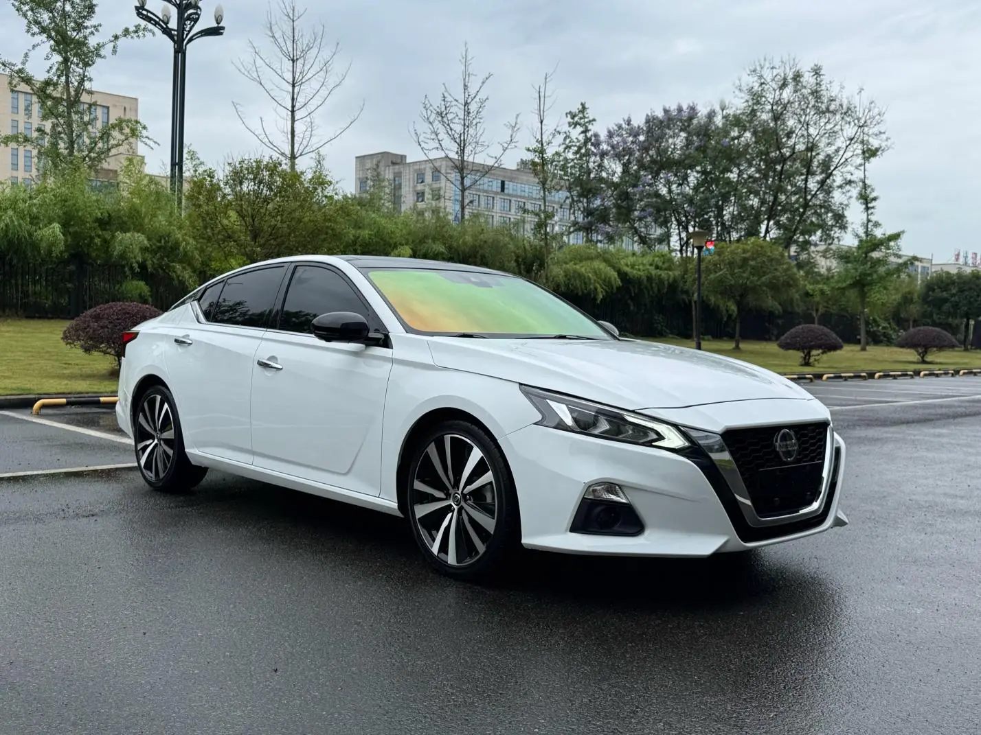 Nissan Teana 2.0 T XV AD1 Zhizun Pilot Edition