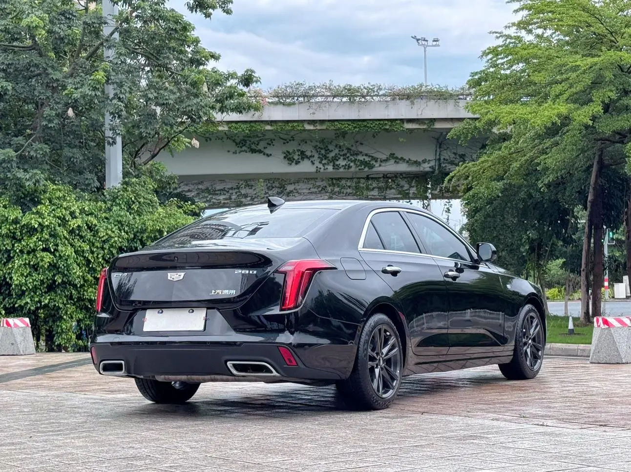 Cadillac Cadillac CT4 28T luxury