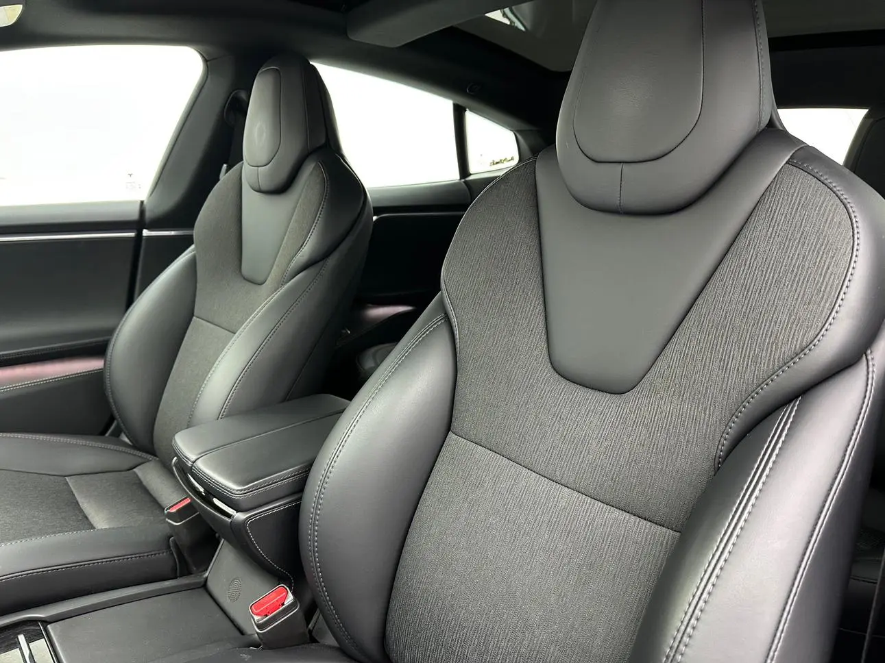 Tesla Model S 75