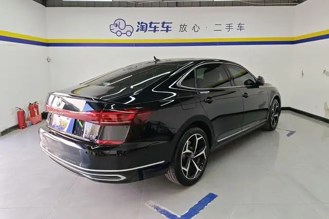 Volkswagen Passat 380TSI Starry Sky Elite Edition