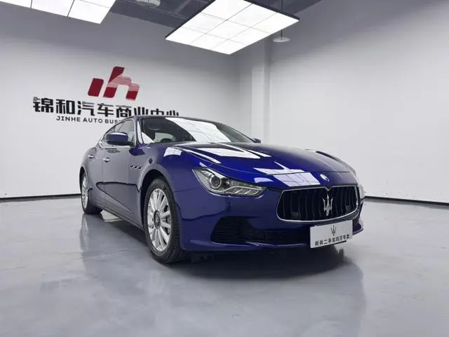 Maserati Ghibli 3.0T Standard Edition