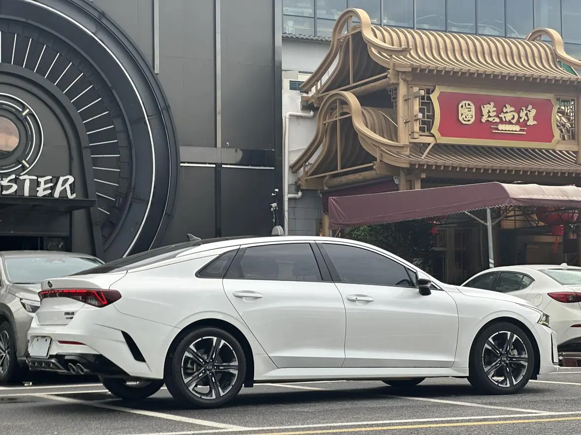Kia Kia K5 380T GT-Line Premium Edition