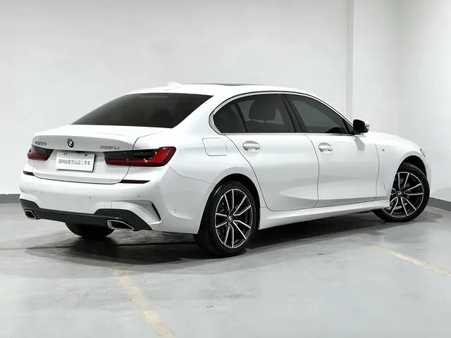 BMW BMW 3 Series 325Li M sports suit