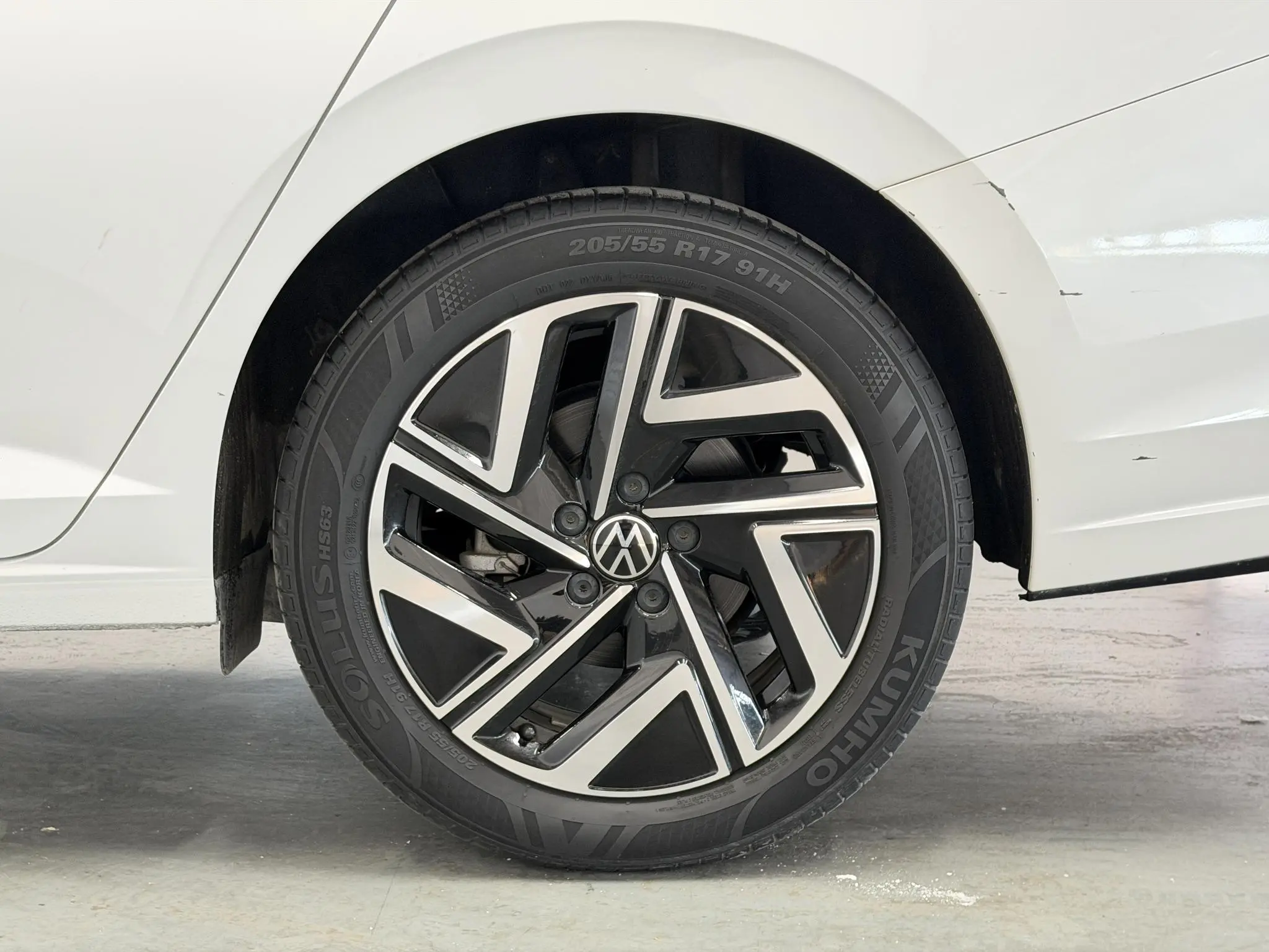 Volkswagen Sagitar 300TSI DSG Beyond Edition