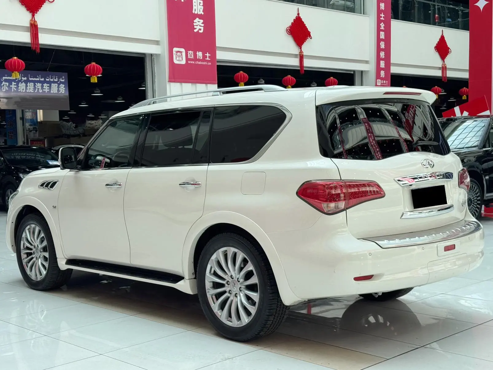 Infiniti Infiniti QX80 5.6L 4WD