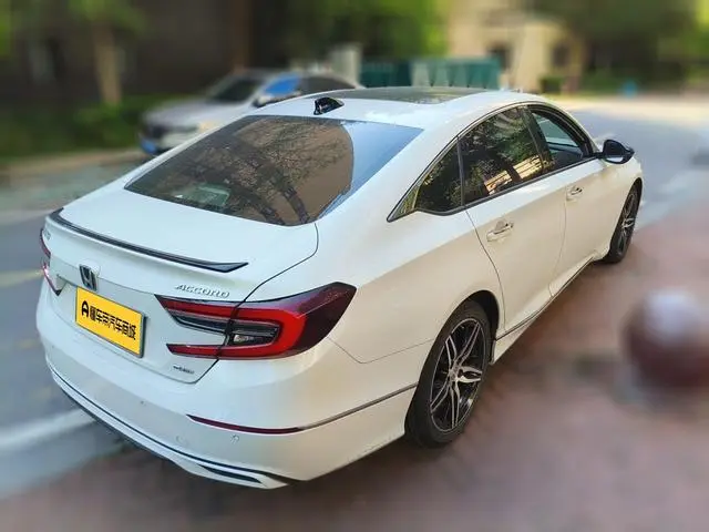 Honda Accord Rui*Hybrid 2.0L Magic Night*Rui Zhi Edition