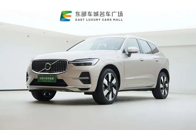 Volvo Volvo XC60 PHEV T8 four-wheel drive long battery life Zhiyuan Deluxe Edition