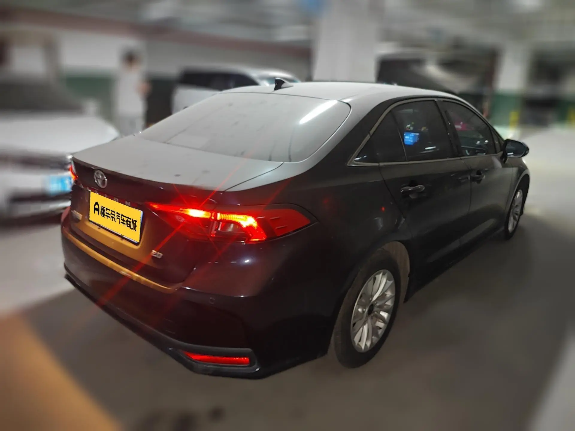 TOYOTA Asian lion 2.0L Deluxe Edition