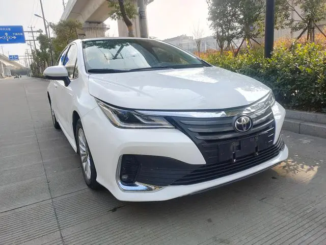 TOYOTA Asian lion 2.0L Deluxe Edition