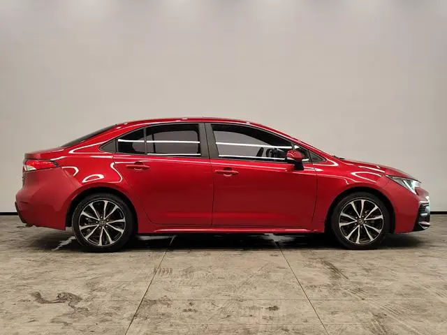 TOYOTA Lei Ling 185T CVT Sports Edition