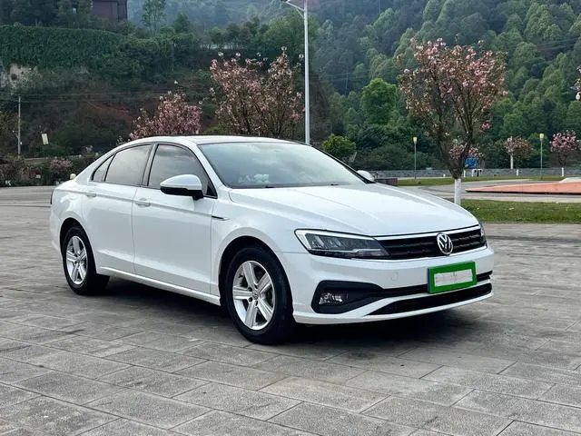 Volkswagen Lingdu 230TSI DSG Fashion Edition