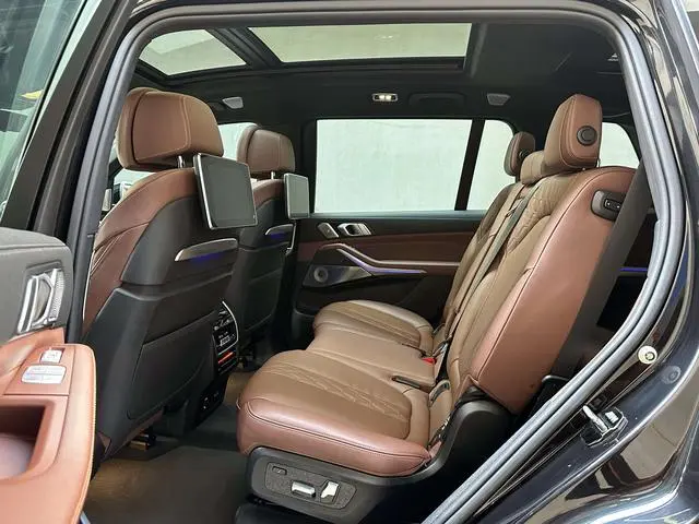 BMW BMW X7 xDrive40i Executive M sports Suit