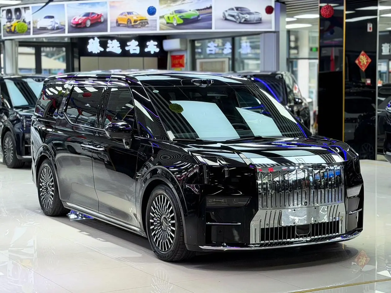 ZEEKR ZEEKR 009 Seven-seater aisle version two-wheel drive 108kWh