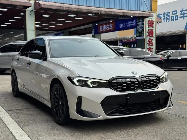 BMW BMW 3 Series 325Li M Sports Yao Ye Suit