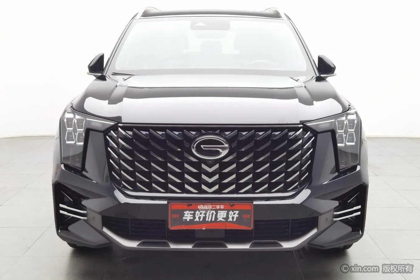 GAC Trumpchi GS8 Pilot Series 2.0 TGDI four-wheel drive Luxury Zhilian Edition 7-seater
