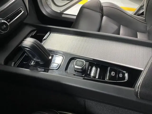 Volvo Volvo XC60 PHEV T8 E-drive hybrid Zhiyuan Sports Edition