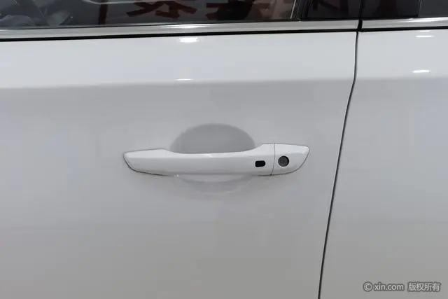 Changan Yidong PLUS 1.4T DCT High Energy Version