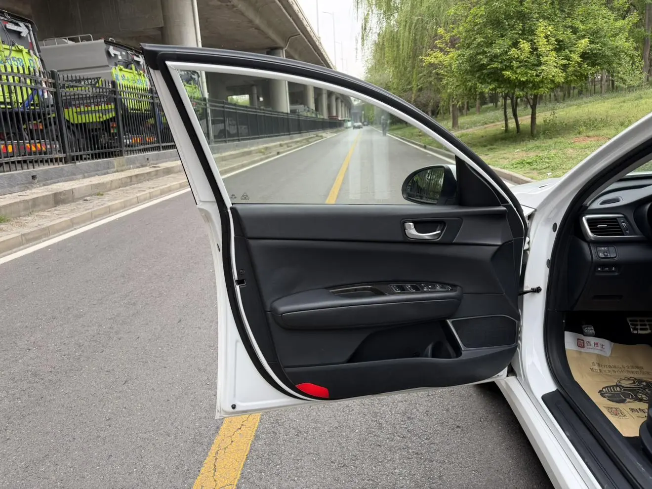 Kia Kia K5 1.6T automatic LUX