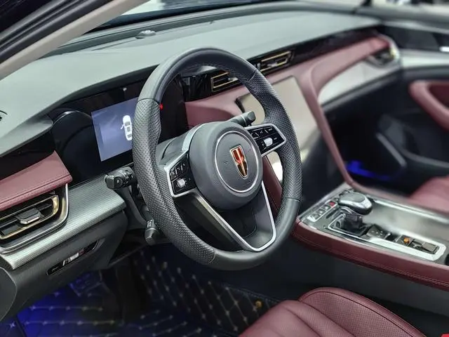 Hongqi Hongqi H5 1.5T DCT Zhilian Flag Rhyme Version