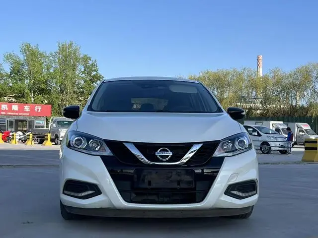 Nissan TIIDA 1.6L CVT Cool Version