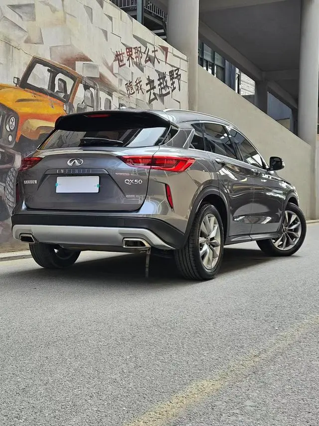Infiniti Infiniti QX50 Facelift 2.0T two-wheel drive fashion version