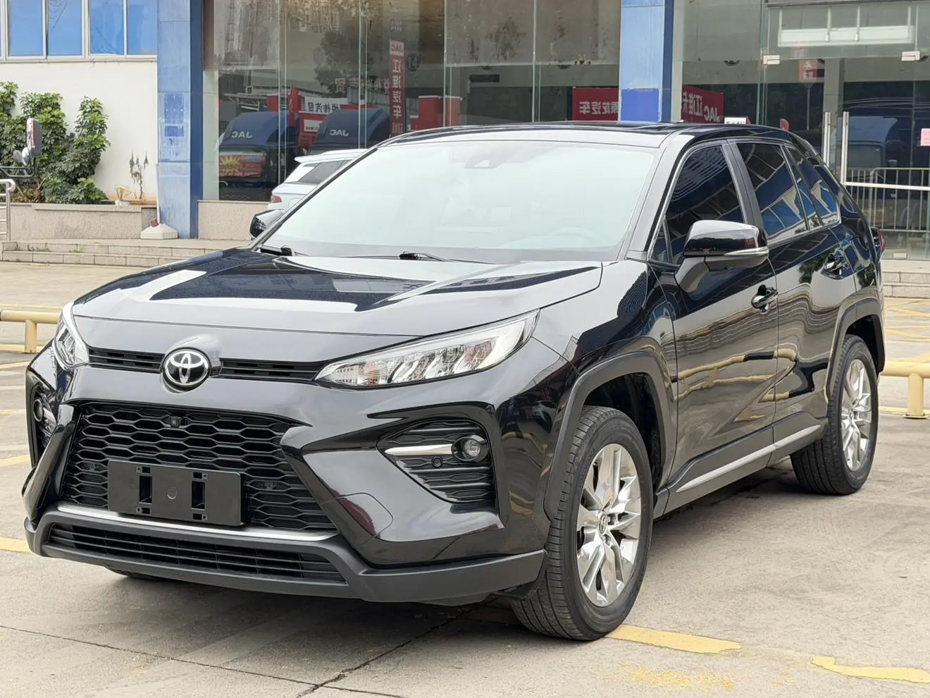 TOYOTA Wilanda 2.0L two-wheel drive luxury PLUS edition