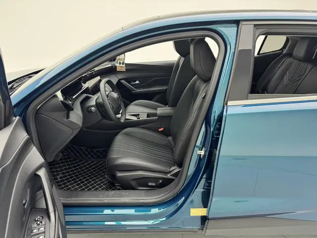 Peugeot Peugeot 408X 1.6T Gravity Version