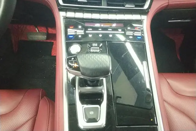 Changan Changan CS85 COUPE 2.0T product version Country VI