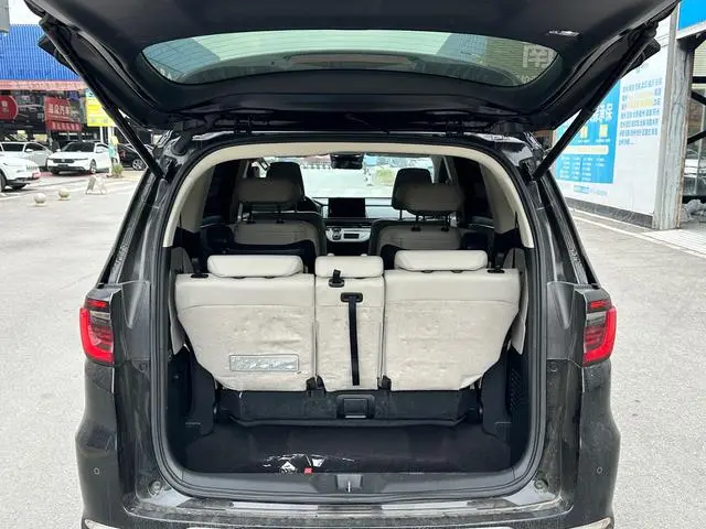 Honda Ai Lishen 2.0L e: HEV Deluxe Edition