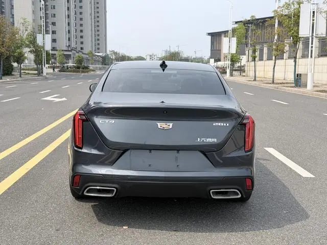 Cadillac Cadillac CT4 28T luxury