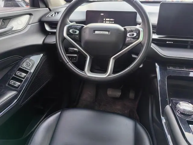 Haval Haval H6 The third generation 2.0T automatic two-wheel drive Max version
