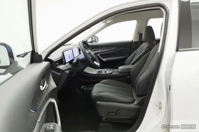 Venucia Qichen Big V 260T King Edition