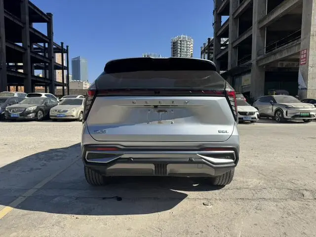 Geely Boyue L 1.5TD DCT Glory Edition