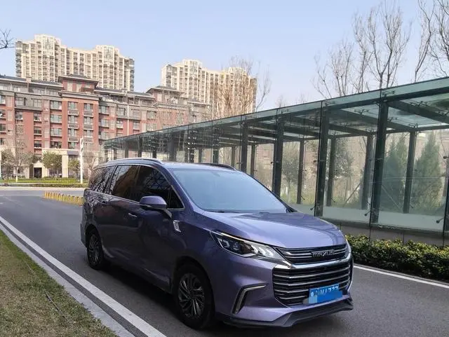Maxus Chase G50 1.5T first automatic deluxe edition 7 seats