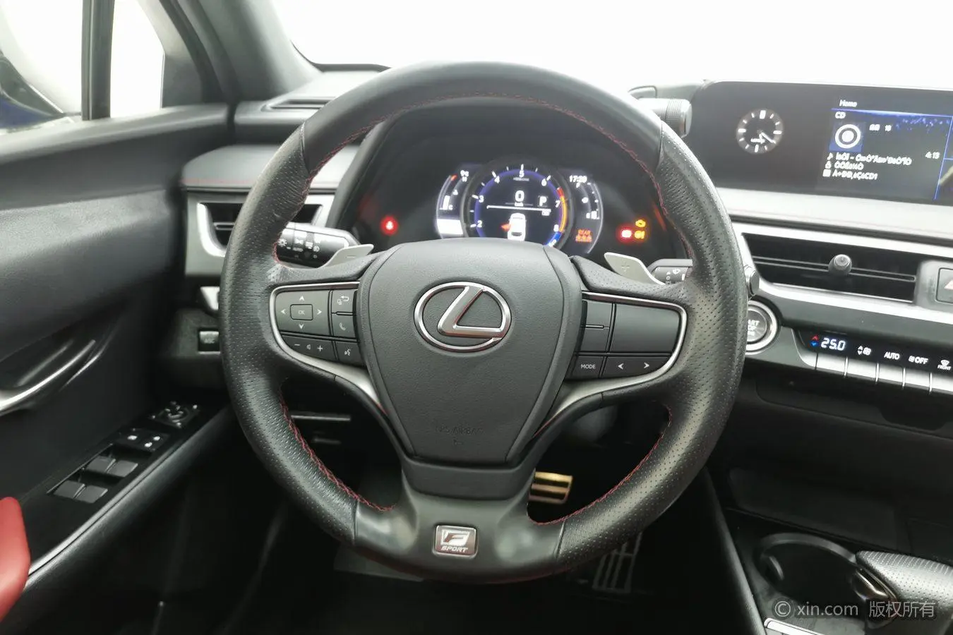 Lexus Lexus UX 200 F SPORT version Country VI