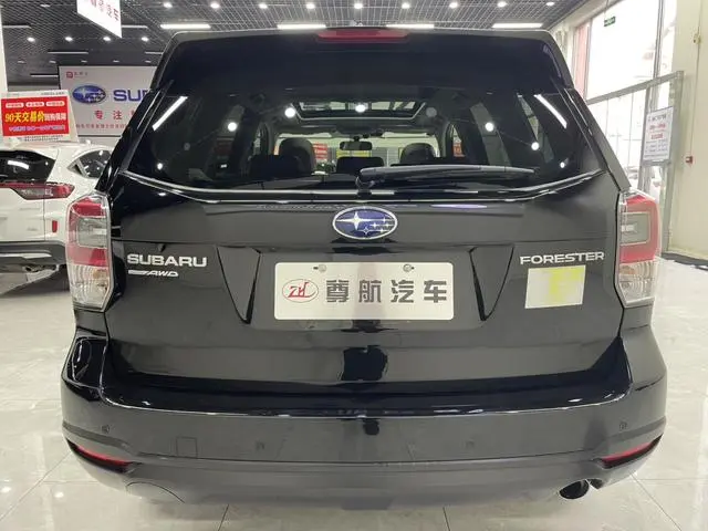 Subaru FORESTER Forester 2.5i Premium Navigation Version