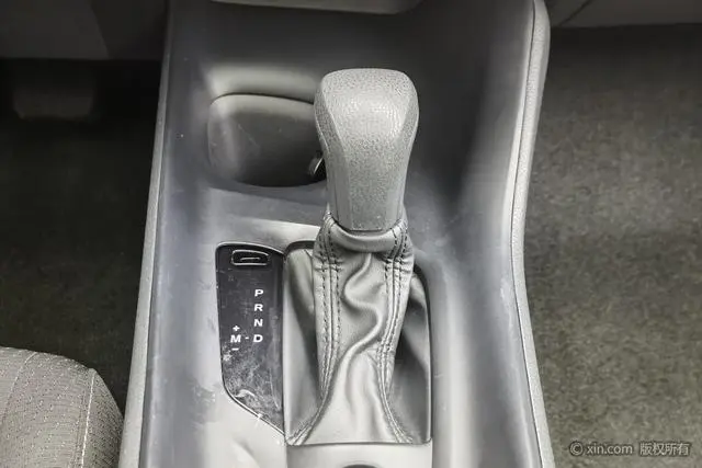 TOYOTA IZOA 2.0L Yixiang Edition