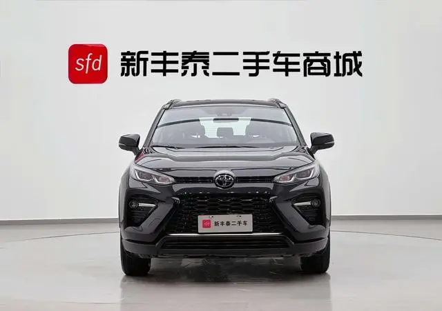 TOYOTA Wilanda 2.0L four-wheel drive Luxury PLUS edition