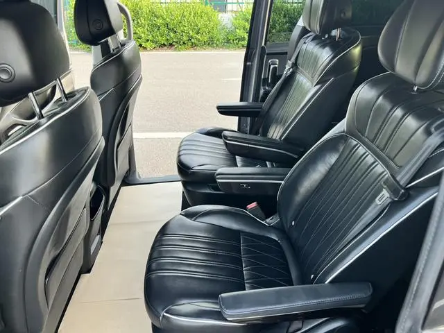 Roewe Roewe iMAX8 400TGI Travel Exclusive Edition for Major customers