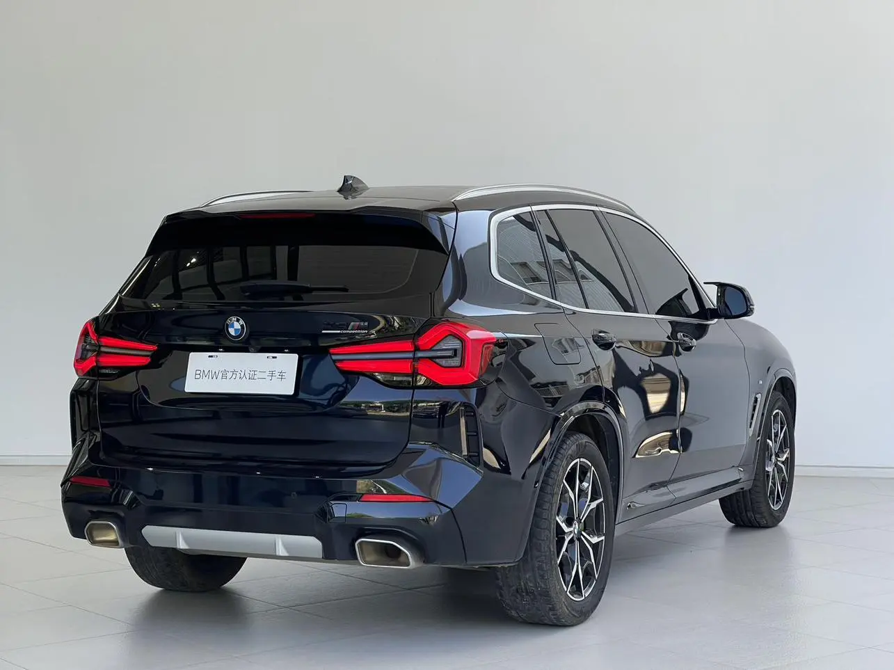 BMW BMW X3 Facelift xDrive25i M sports suit