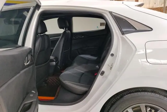 Honda Civic HATCHBACK 220TURBO CVT cutting-edge control