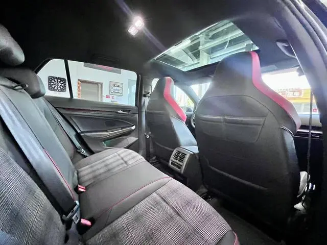 Volkswagen Golf GTI 380TSI DSG GTI