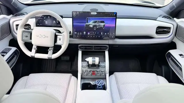 FANG CHENG BAO Titanium 3 501KM four-wheel drive Ultra version